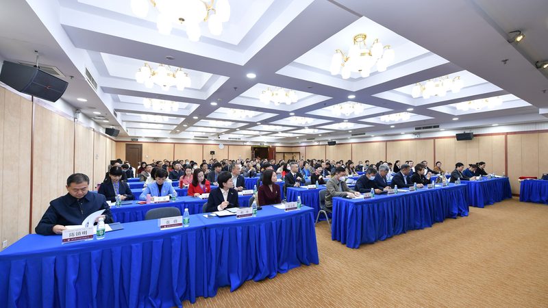 心理咨询师培训代理加盟，如何选择合适机构？**